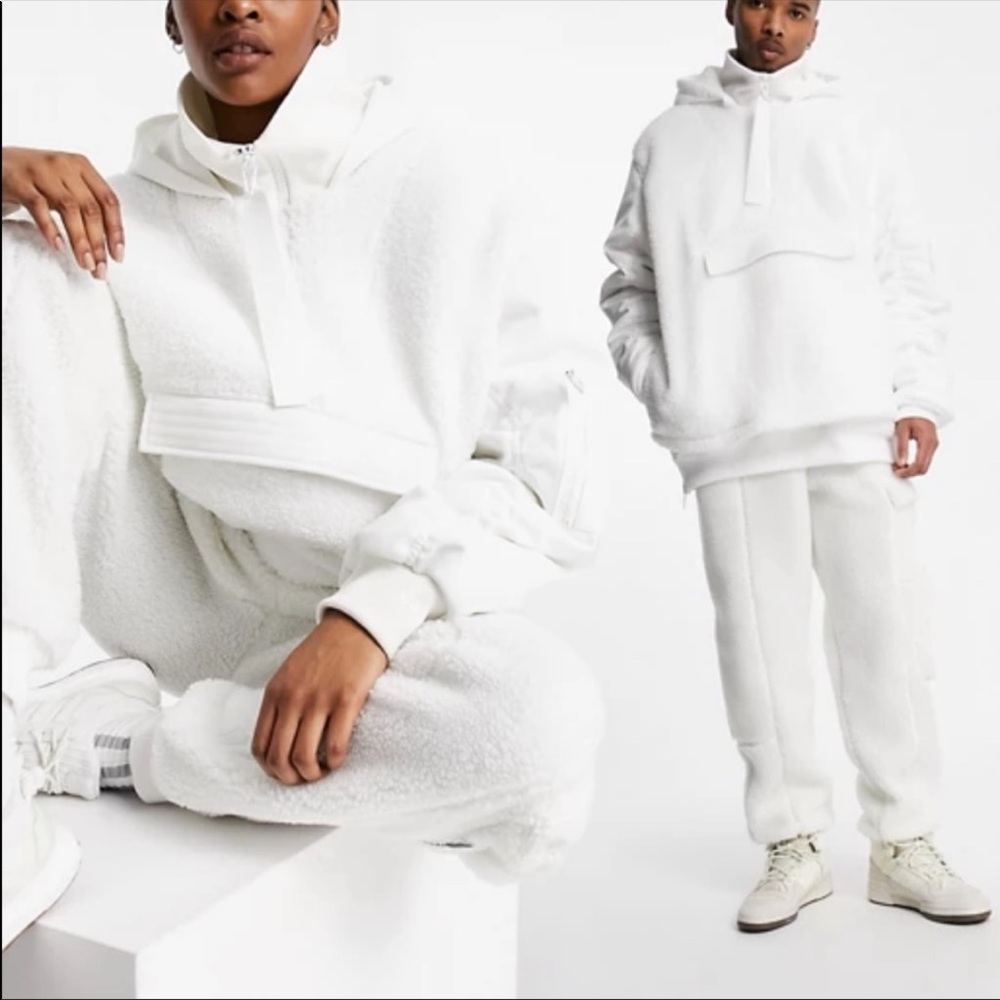 I Ivy Park Half Zip Sherpa Layered Unisex Jacket. Nwt